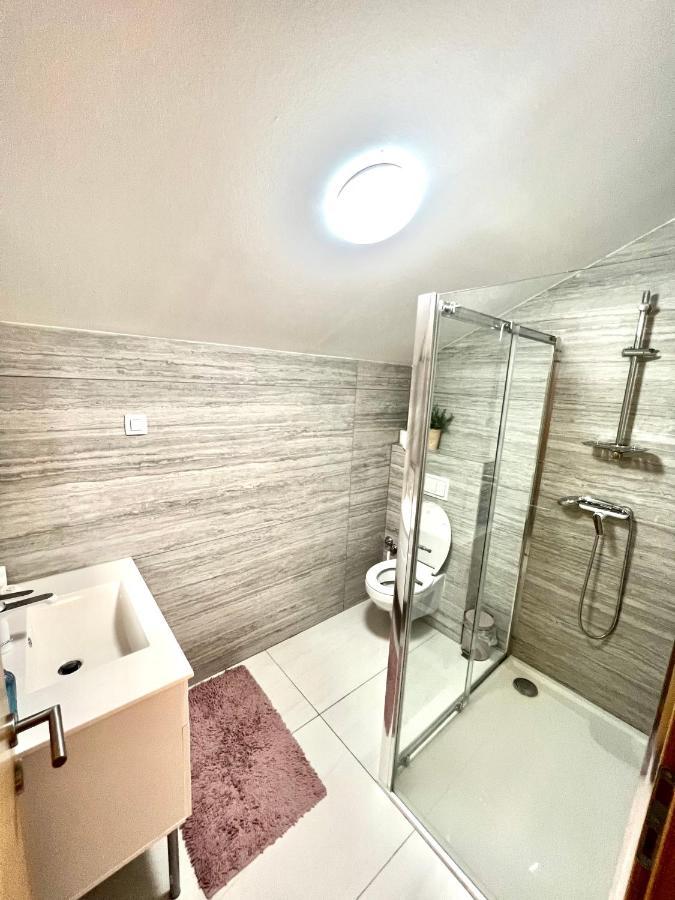 Residence Antiqua Rooms Bibinje Exterior photo