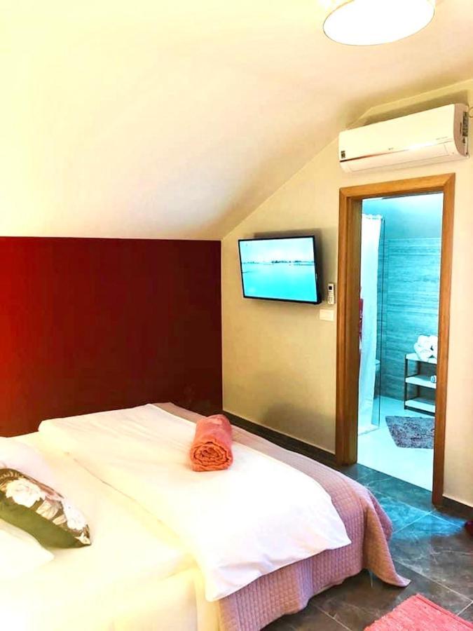Residence Antiqua Rooms Bibinje Exterior photo